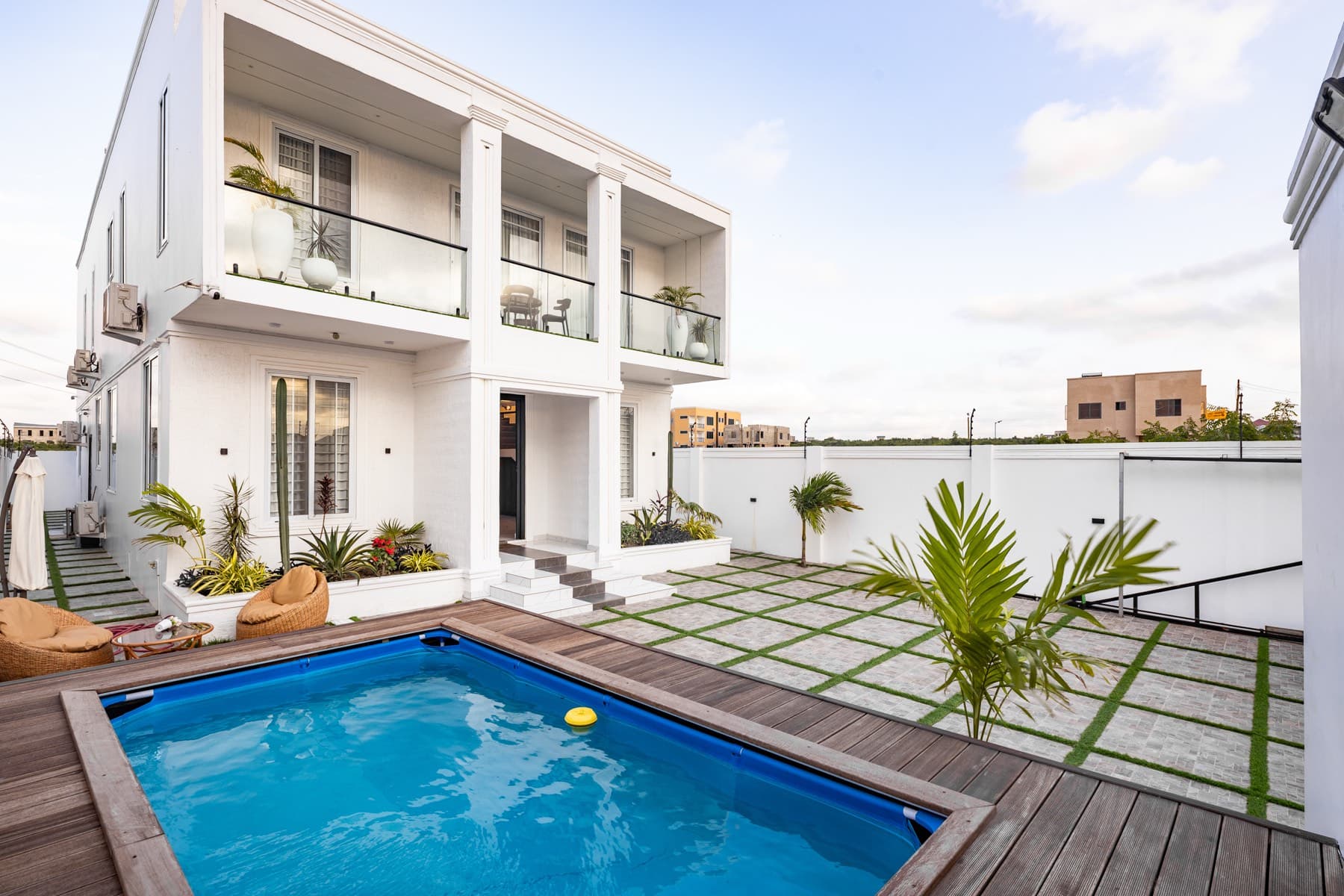 B&M Residences